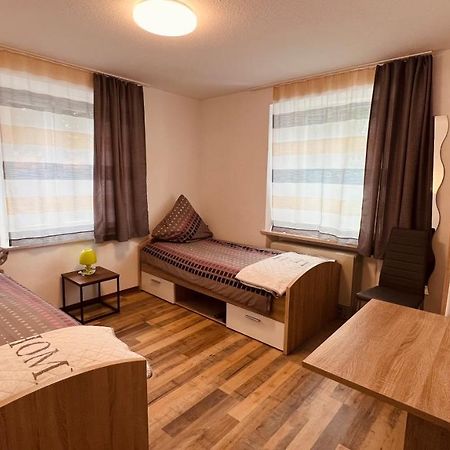 Sehr Zentrales Und Modernes Zimmer In Isny Im Allgaeu Mit Gemeinschaftsbad Apartment Ngoại thất bức ảnh